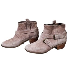 Cole Haan Jensynn Suede Tan Ankle Booties Size 6.5
